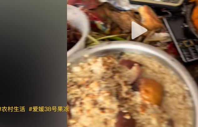 直播挂铁要多少钱？抖音直播挂假人网站-1元100人气